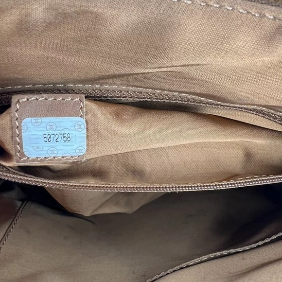 Vintage 90’s Chanel Caviar Leather Pebbled Logo Embossed Stitch Shoulder Bag Y2K - Picture 14 of 16